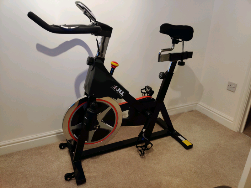 jll ic300 indoor exercise bike